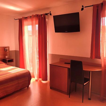 Hotel De L'Orb Bédarieux Εξωτερικό φωτογραφία
